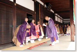 �������J�R���F�o���O